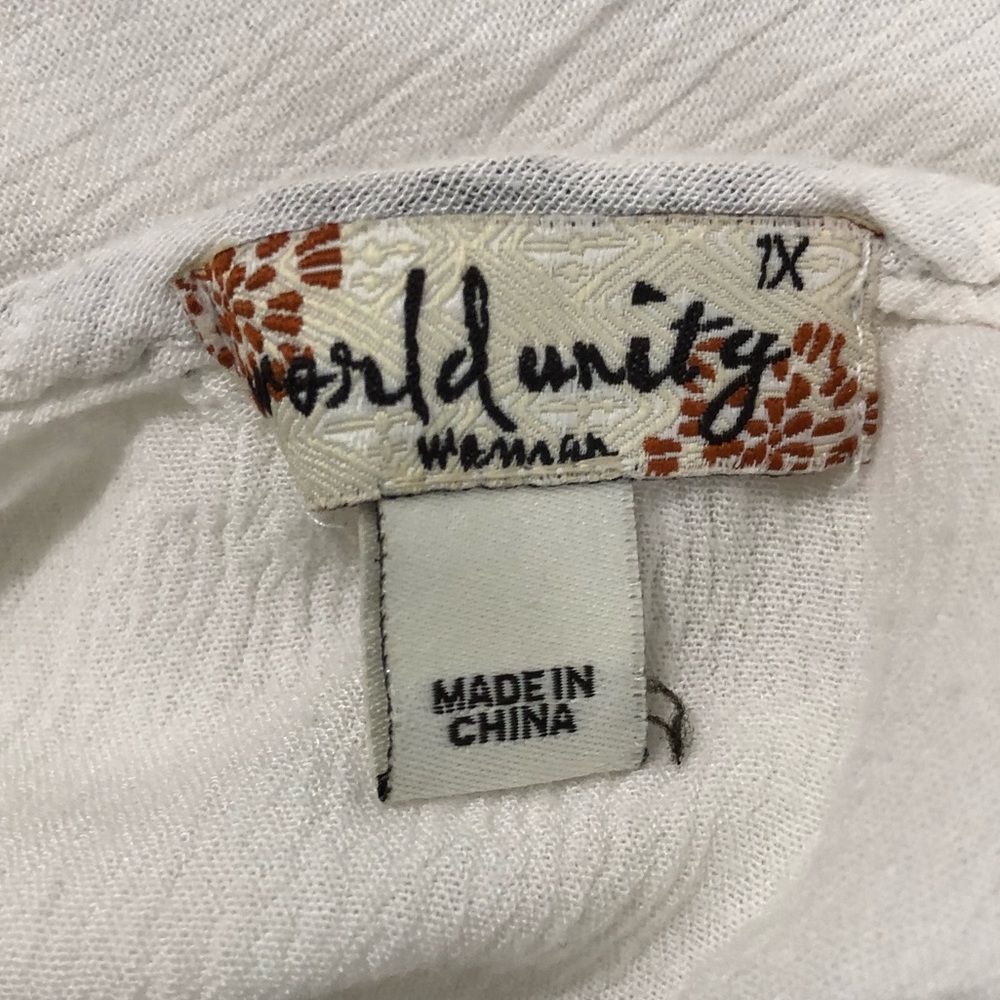 World Unity Lacey Top - Picture 5 of 5